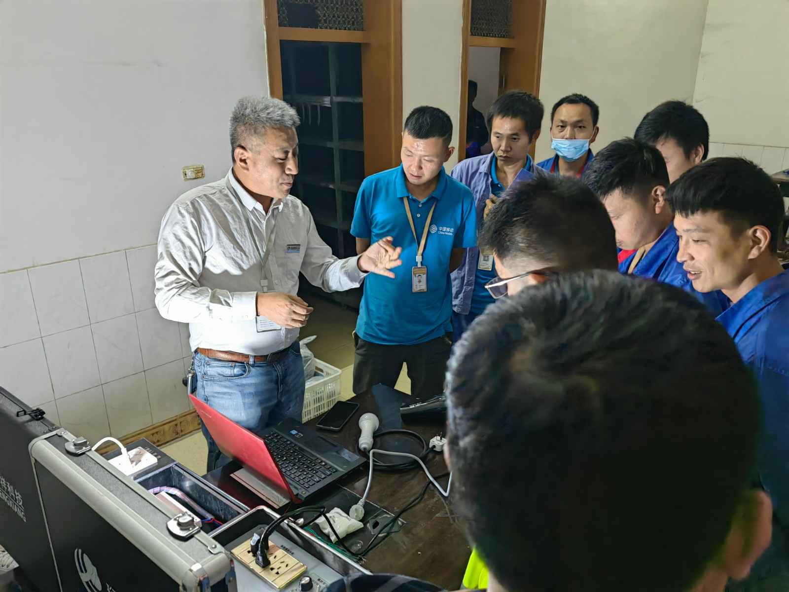 呼和浩特汪彦会展策划服务有限公司为中移铁通有限公司安全用电培训