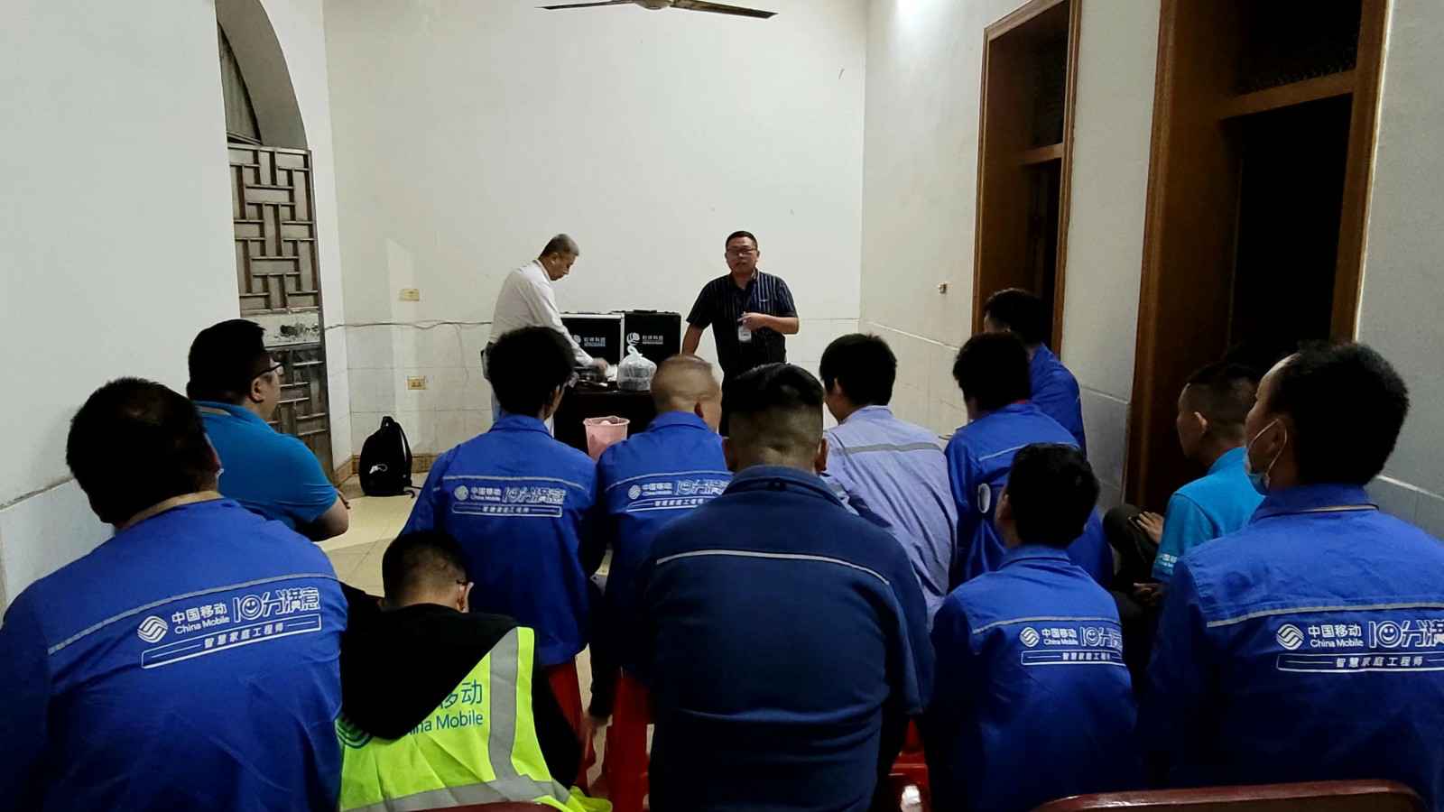 呼和浩特汪彦会展策划服务有限公司为中移铁通有限公司安全用电培训